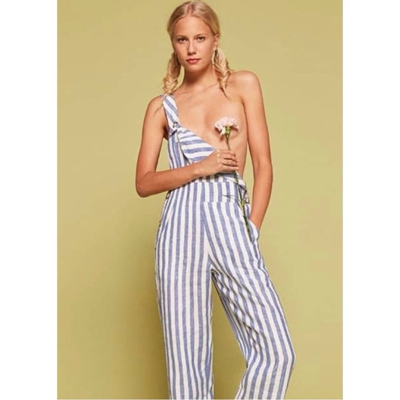Reformation Size 2 Striped Farmer Alls Jumpsuit in Blue Conductor Stripe - Picture 1 of 10